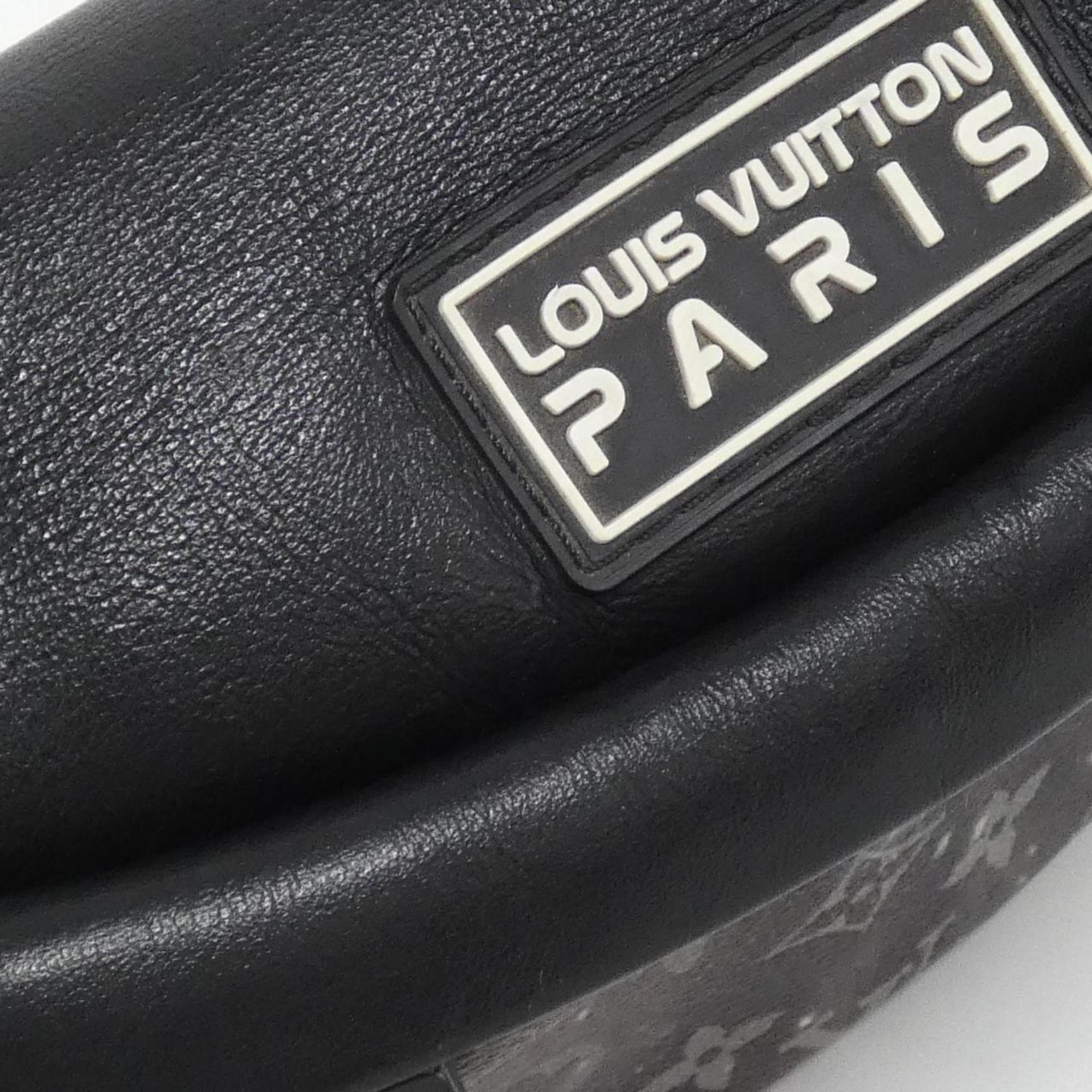 Louis Vuitton Silver Coated Canvas Shoulder Bag