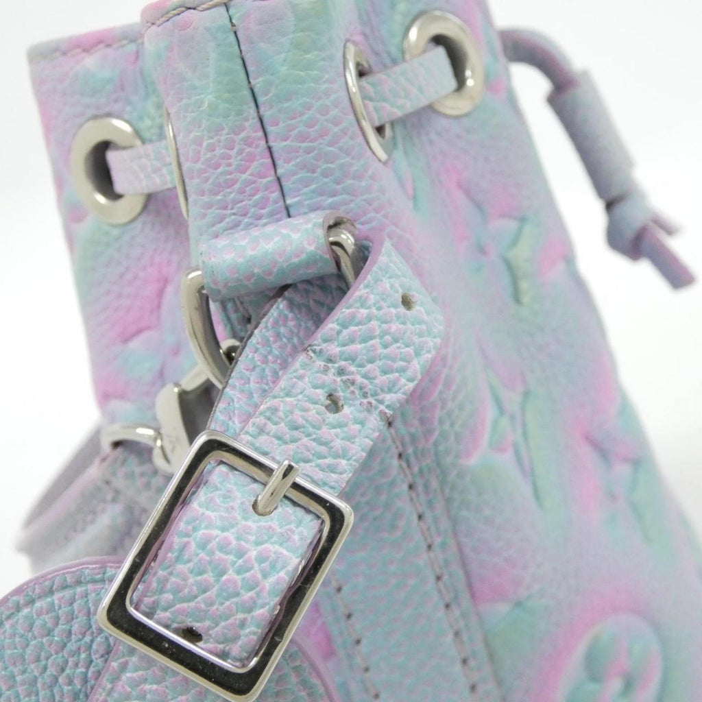 Louis Vuitton Lilac Leather Shoulder Bag