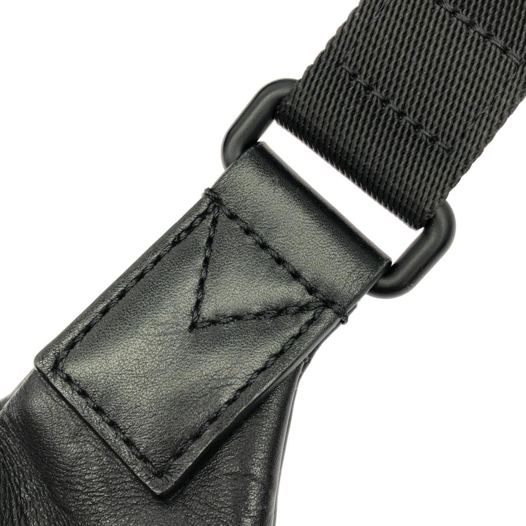 Louis Vuitton Black Leather Shoulder Bag