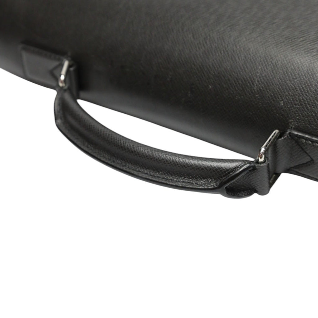 Louis Vuitton Glacier Gray Taiga Leather Attaché Case