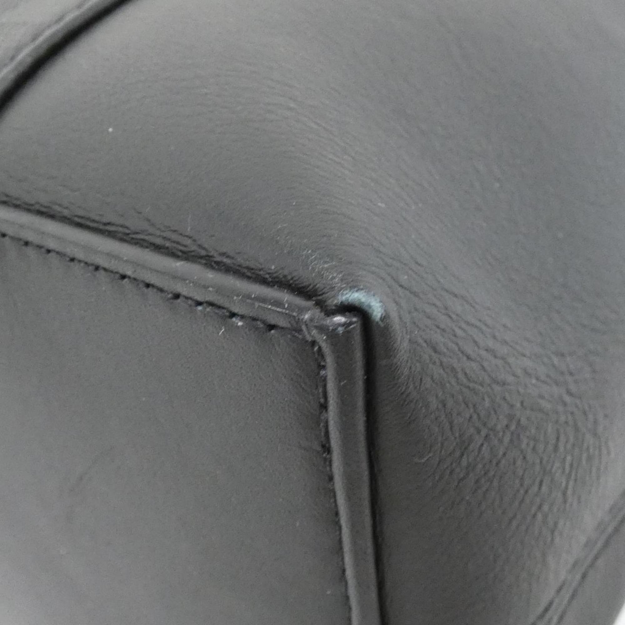 Louis Vuitton Black Infini Onyx Leather Handbag