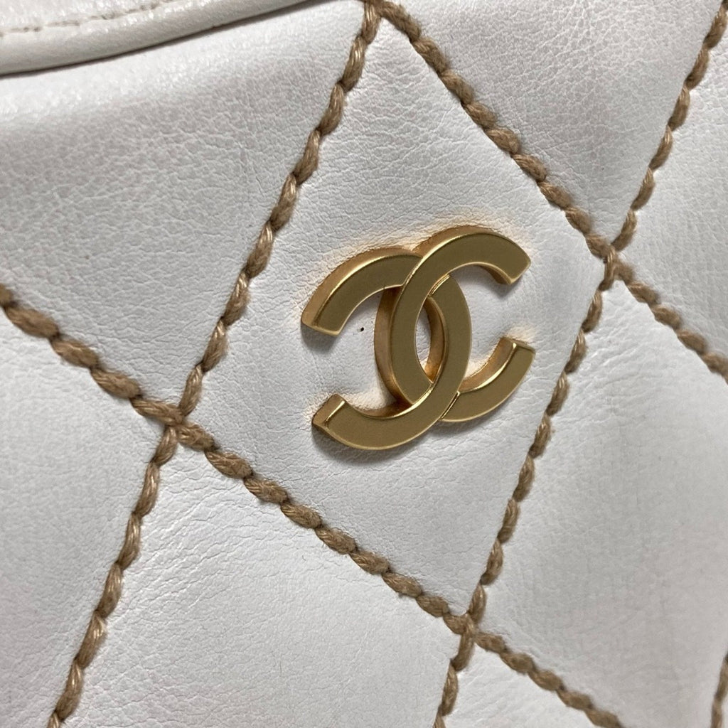 Chanel White Leather Handbag