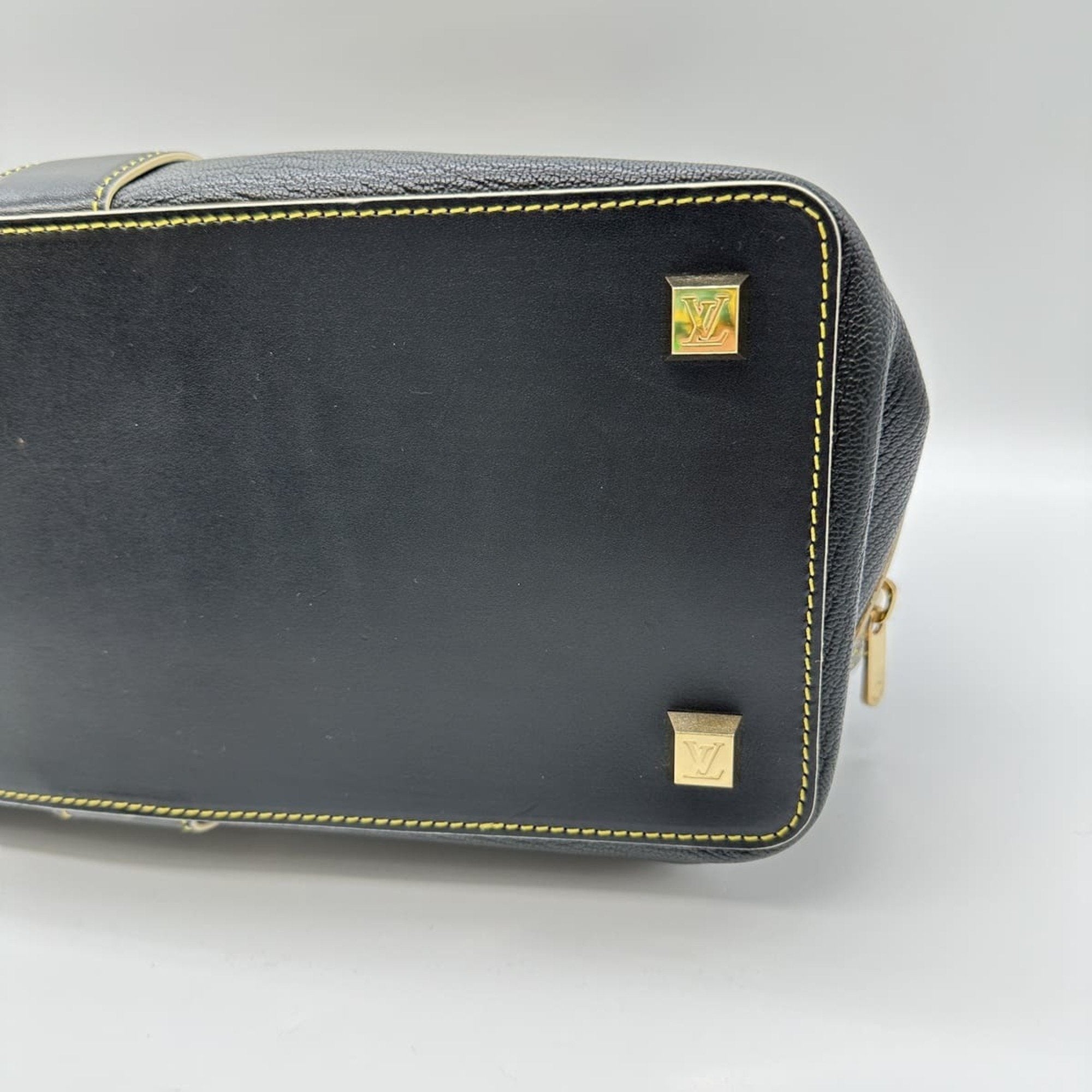 Louis Vuitton Black Suhali Leather Handbag