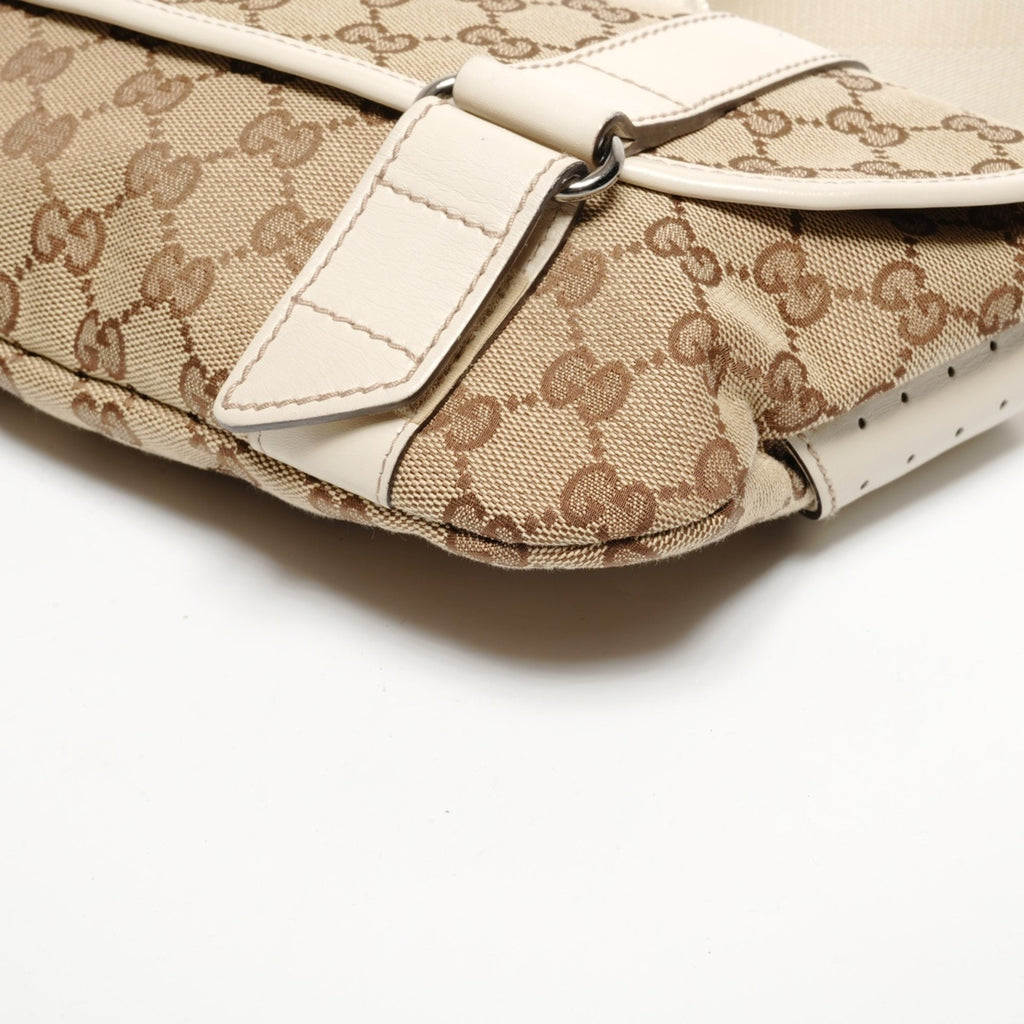 Gucci Gg Canvas Beige Gg Canvas Fanny Pack (Pre-Owned)