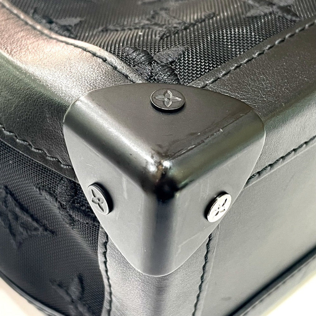 Louis Vuitton Black Mesh Leather Shoulder Bag
