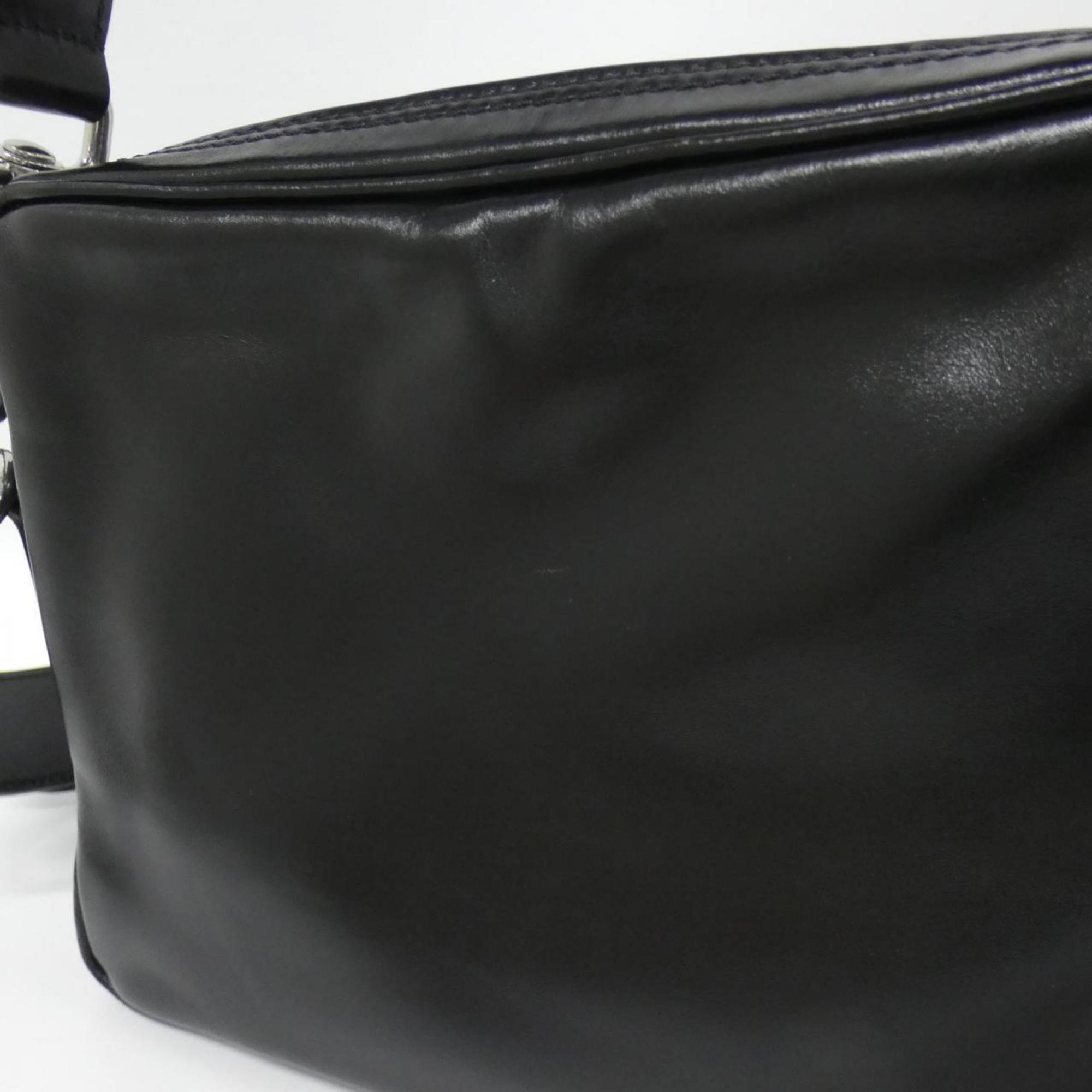Louis Vuitton Black Leather Shoulder Bag