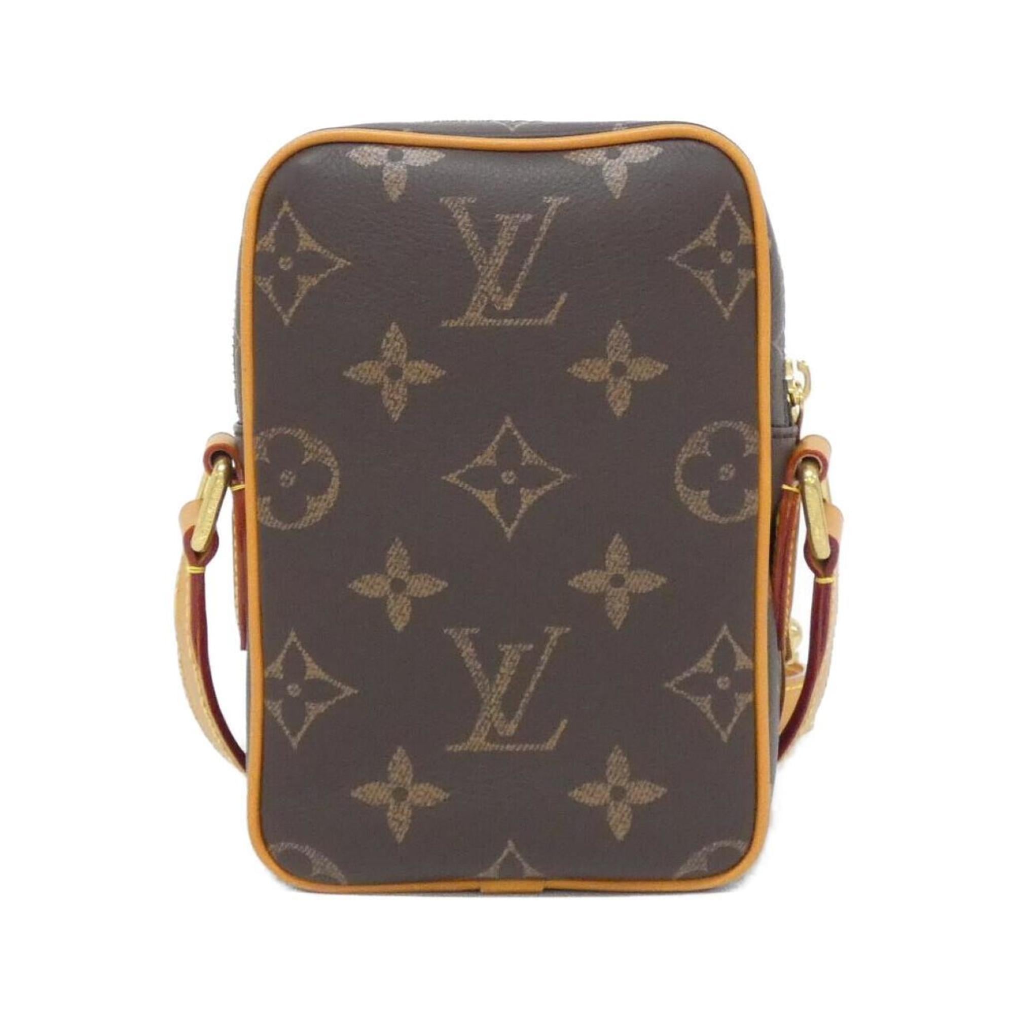 Louis Vuitton Marron Leather Shoulder Bag