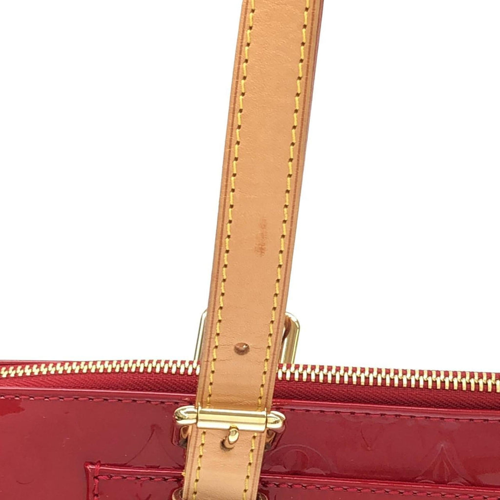 Louis Vuitton Pomme D'amour Leather Handbag