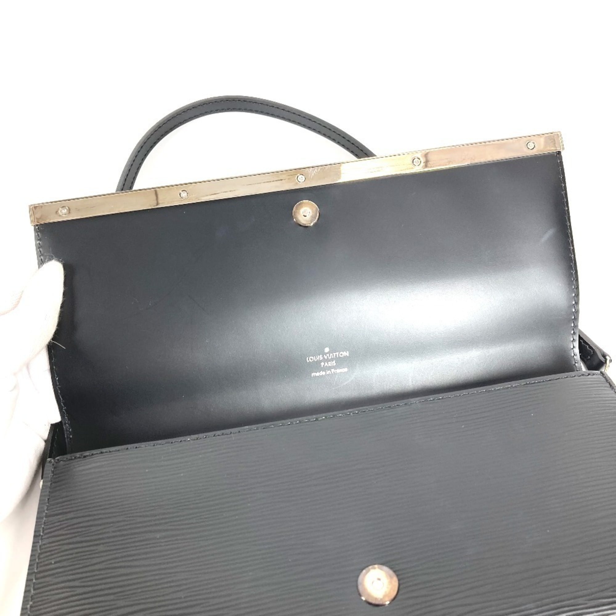 Louis Vuitton Epi Black Noir Epi Leather Clutch Bag Pochette Shoulder Bag