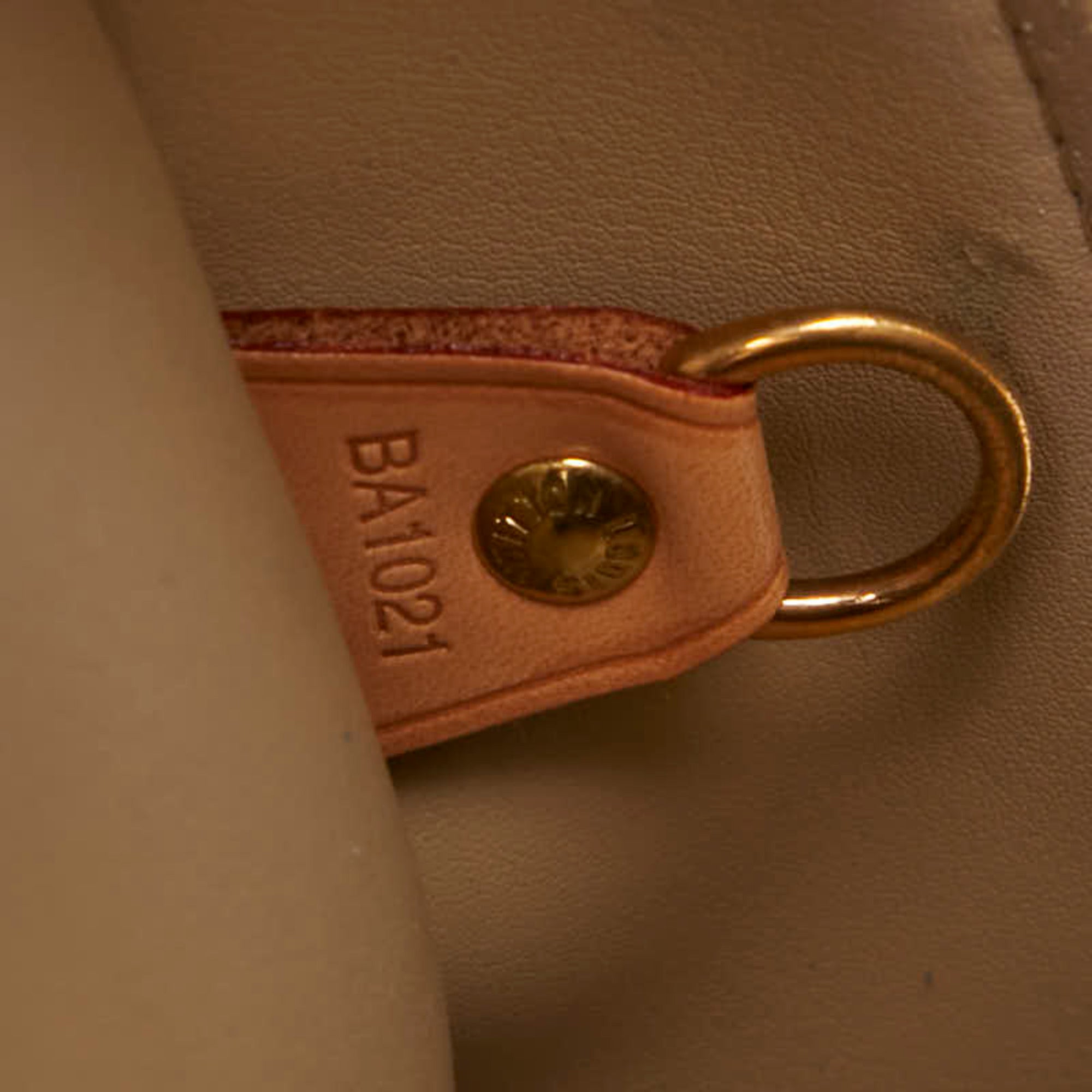 Louis Vuitton Beige Yellow Patent Leather Boston Bag Handbag