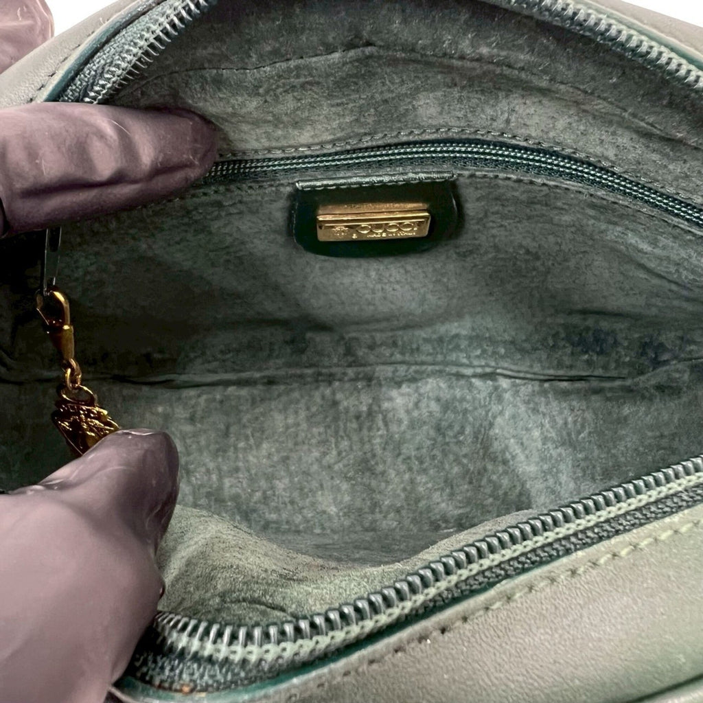 Gucci Green Leather Pochette Shoulder Bag (Pre-Owned)