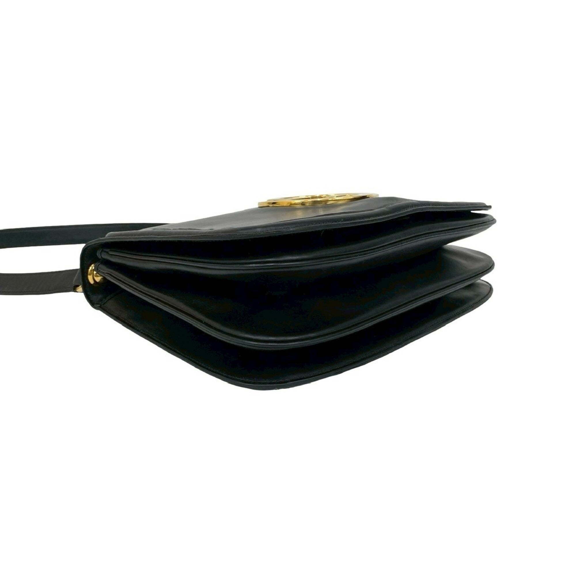 Gucci Black Leather Pochette Shoulder Bag (Pre-Owned)
