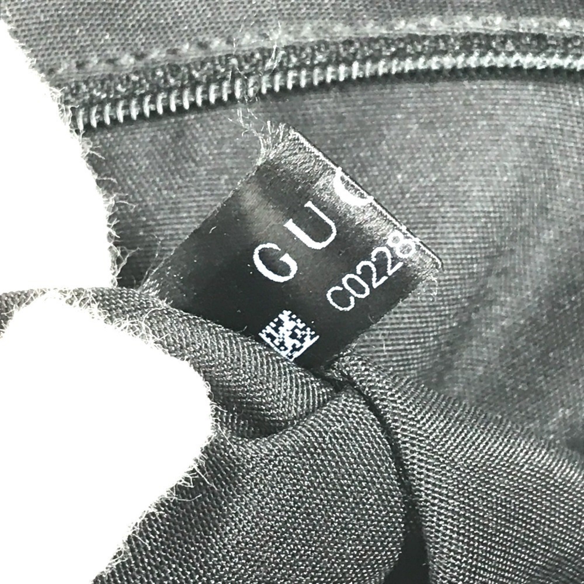 Gucci Guccissima Black Gg Leather Clutch Bag (Pre-Owned)