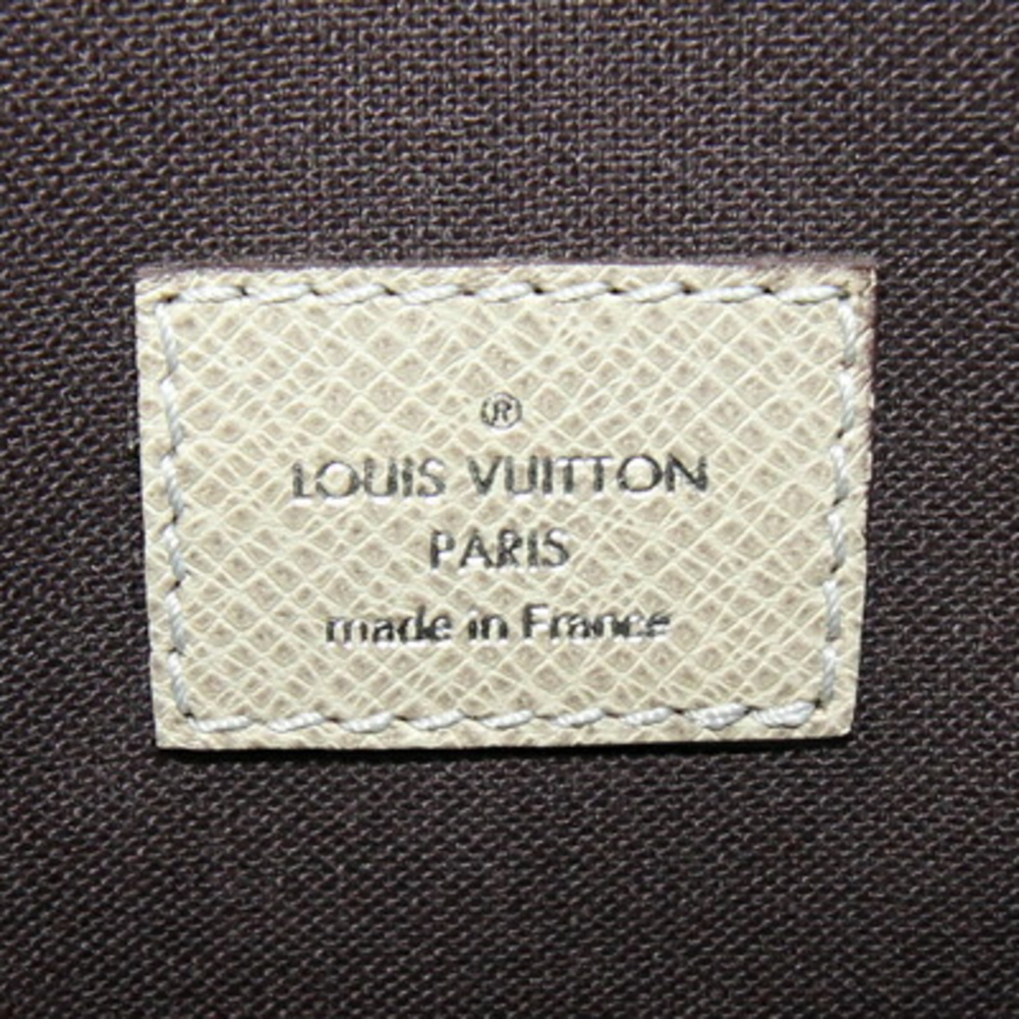 Louis Vuitton Taiga Polaire Taiga Leather Shoulder Bag