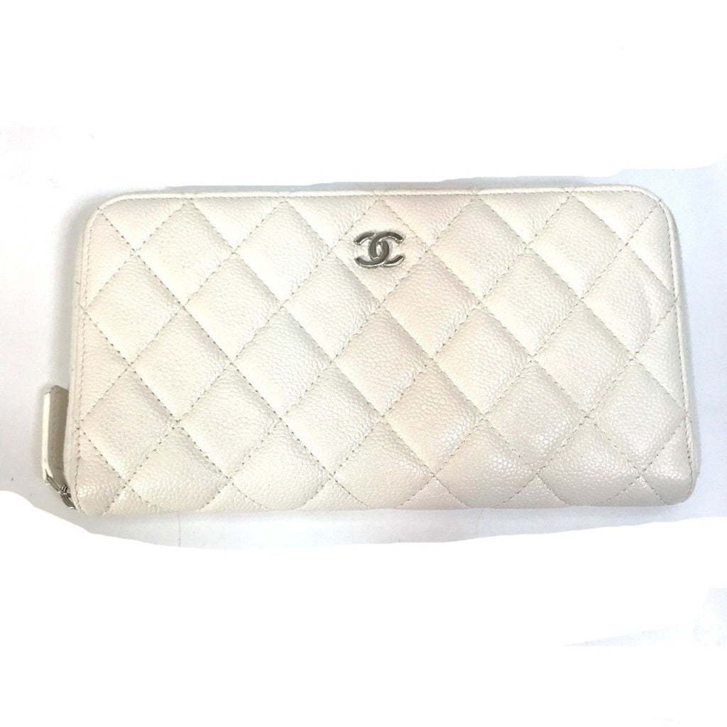 Chanel White Leather Long Wallet (Bi-Fold)