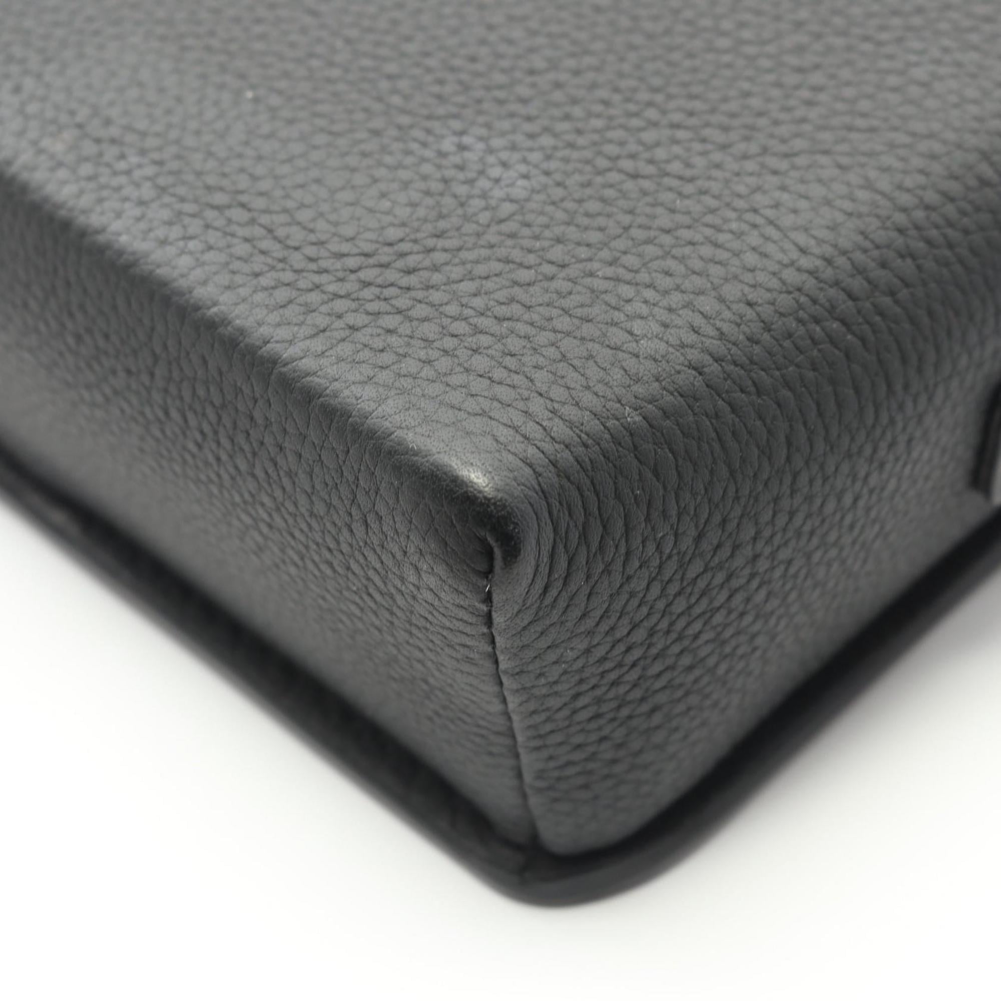 Louis Vuitton Black Leather Shoulder Bag