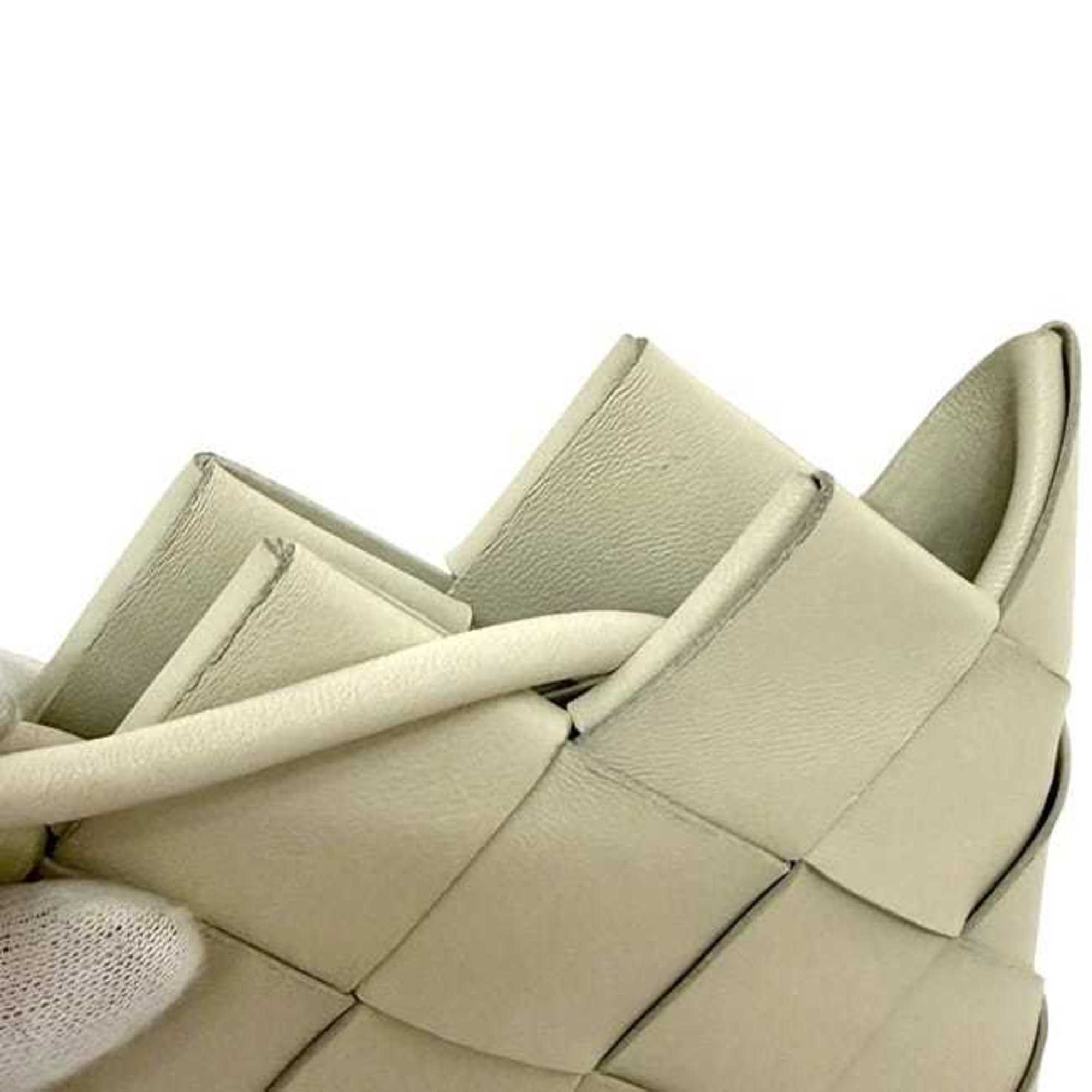 Bottega Veneta Intrecciato White Leather Pochette Shoulder Bag