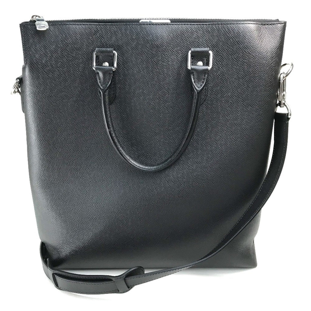 Louis Vuitton Taiga Black Noir Taiga Leather Handbag Shoulder Bag