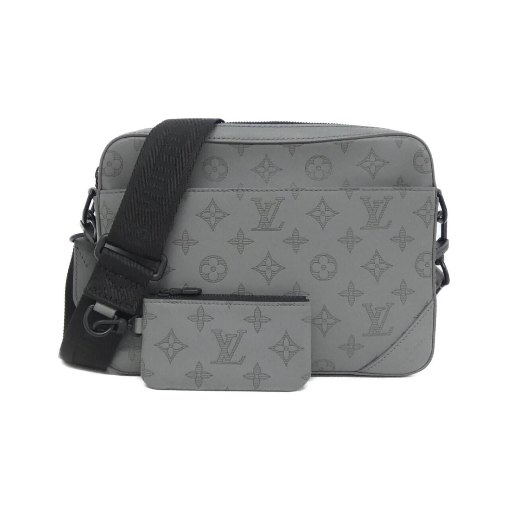 Louis Vuitton Gris Leather Pouch Shoulder Bag