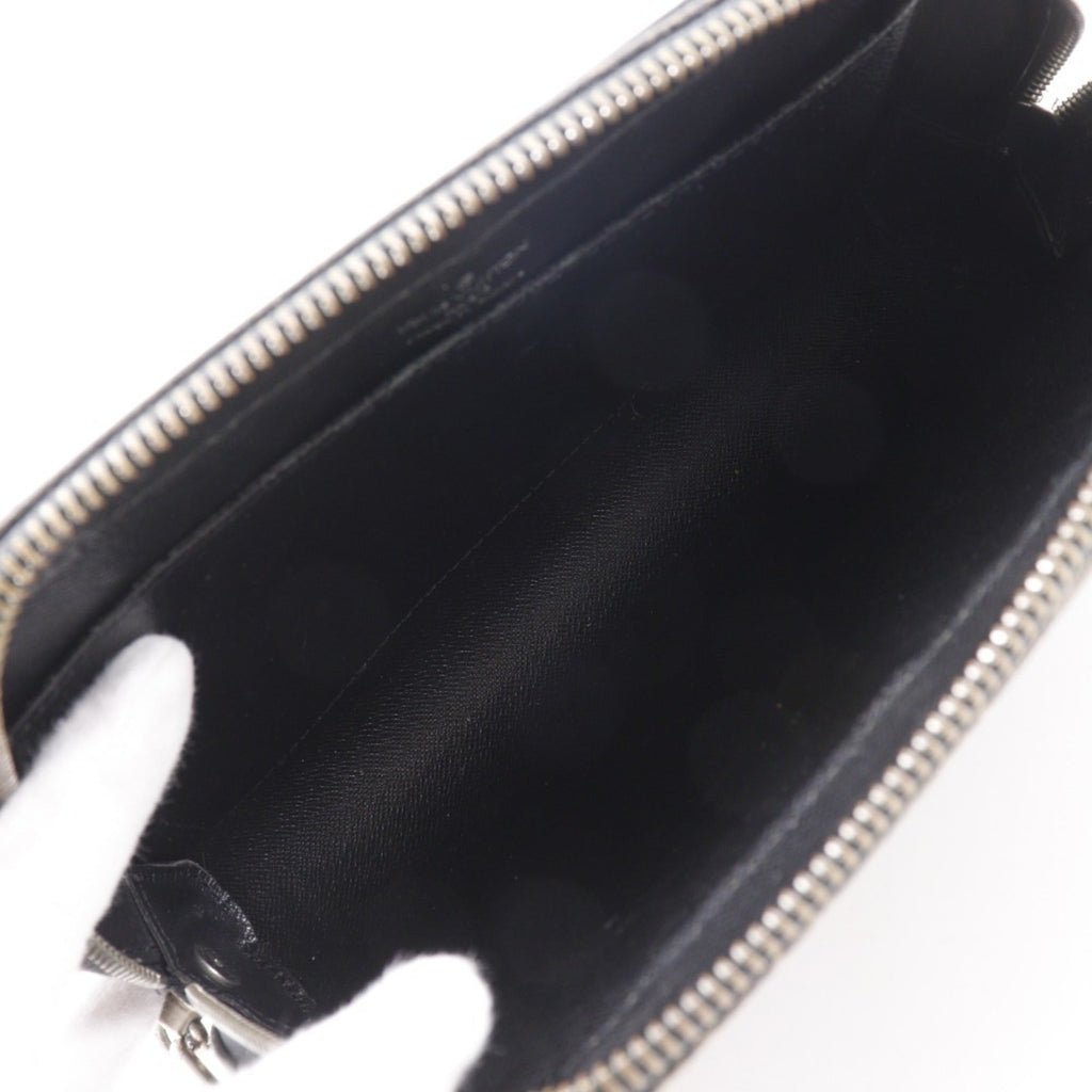 Louis Vuitton Taiga Ardoise Black Taiga Leather Handbag