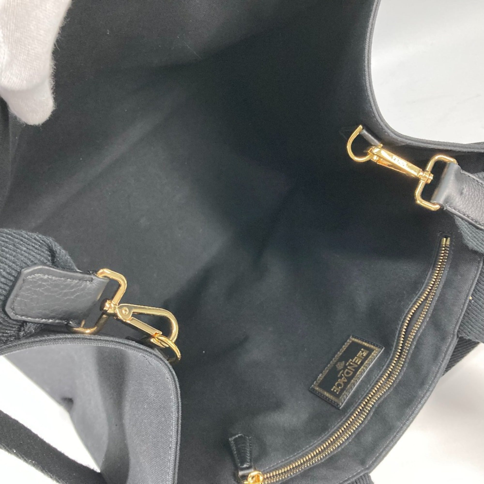 Fendi Black Cloth Shoulder Bag