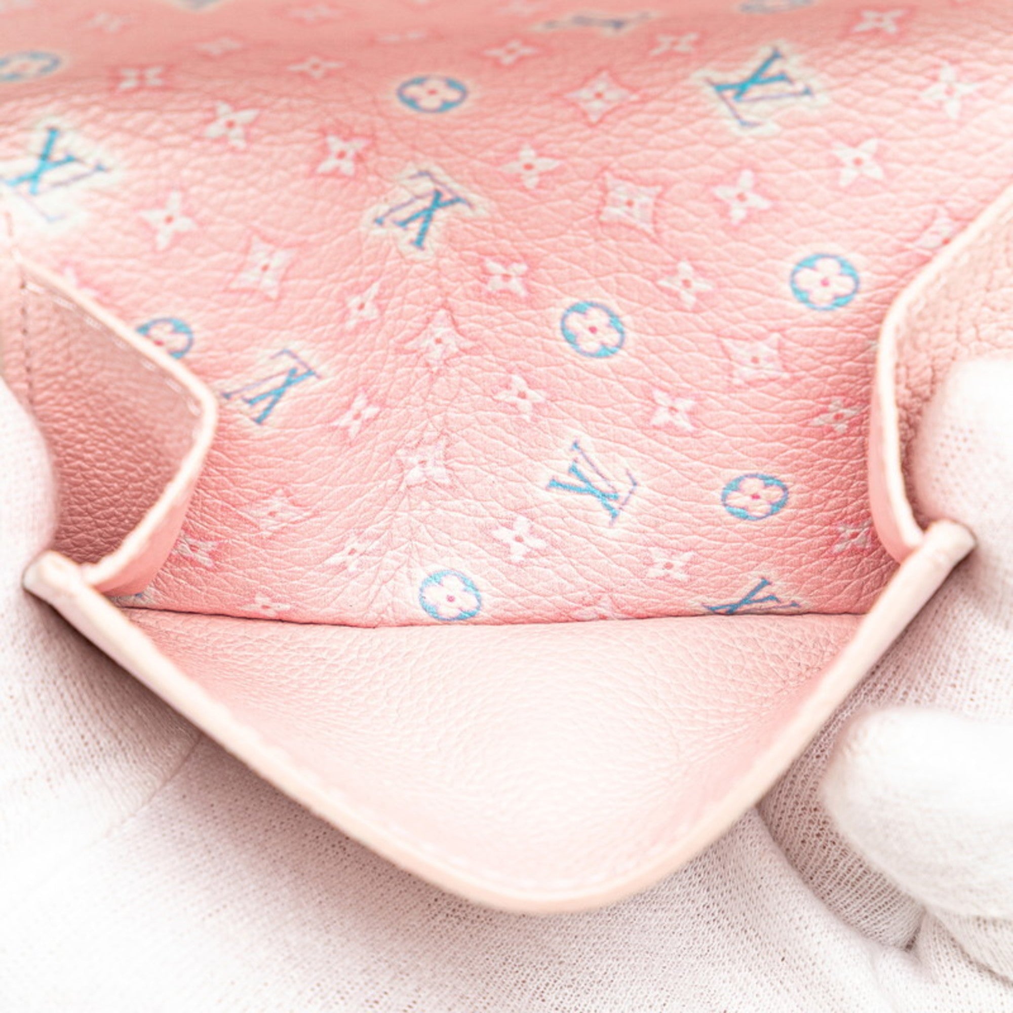 Louis Vuitton Pink Wallet (Tri-Fold)