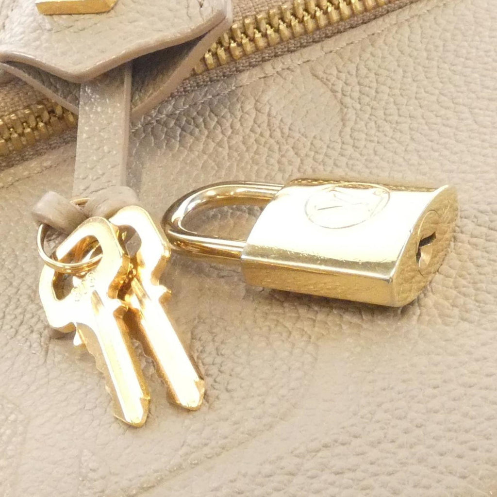 Louis Vuitton Tourterelle Leather Handbag