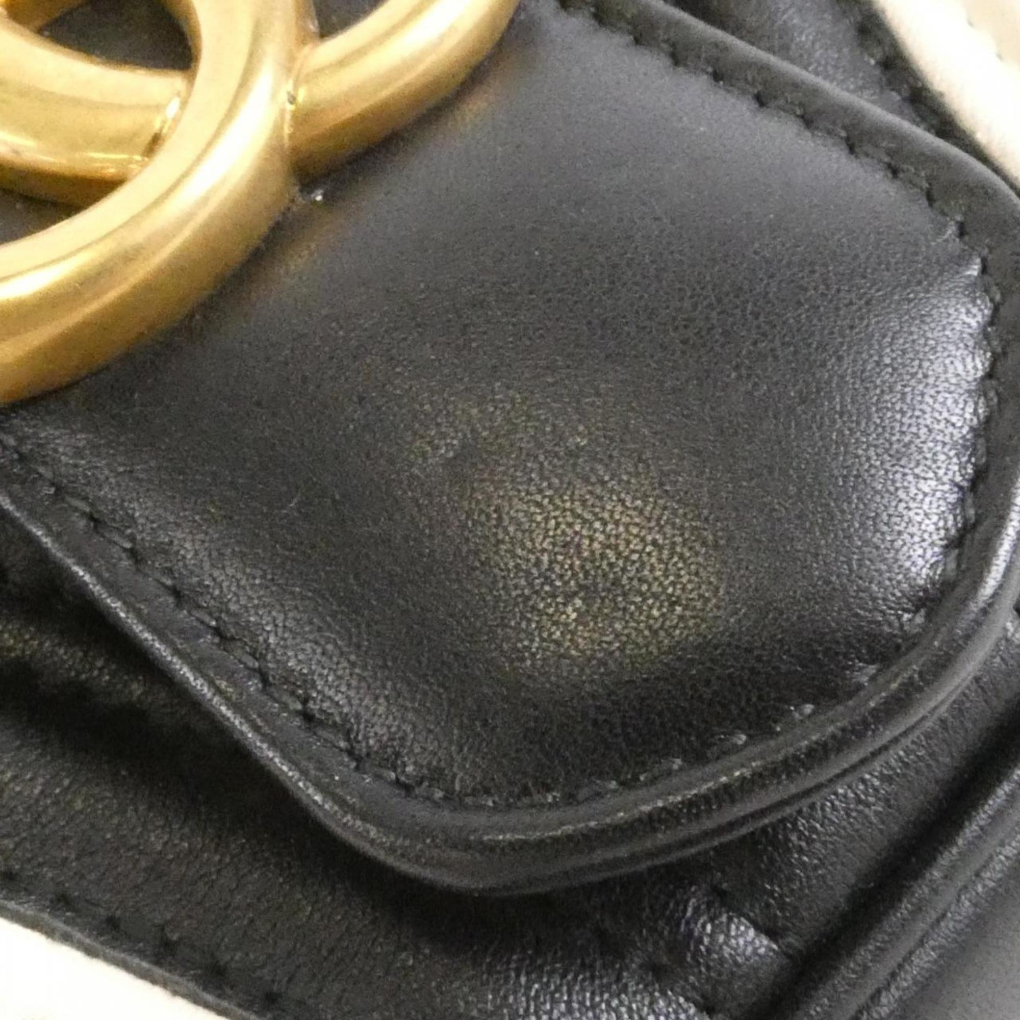 Gucci Black White Leather Shoulder Bag (Pre-Owned)