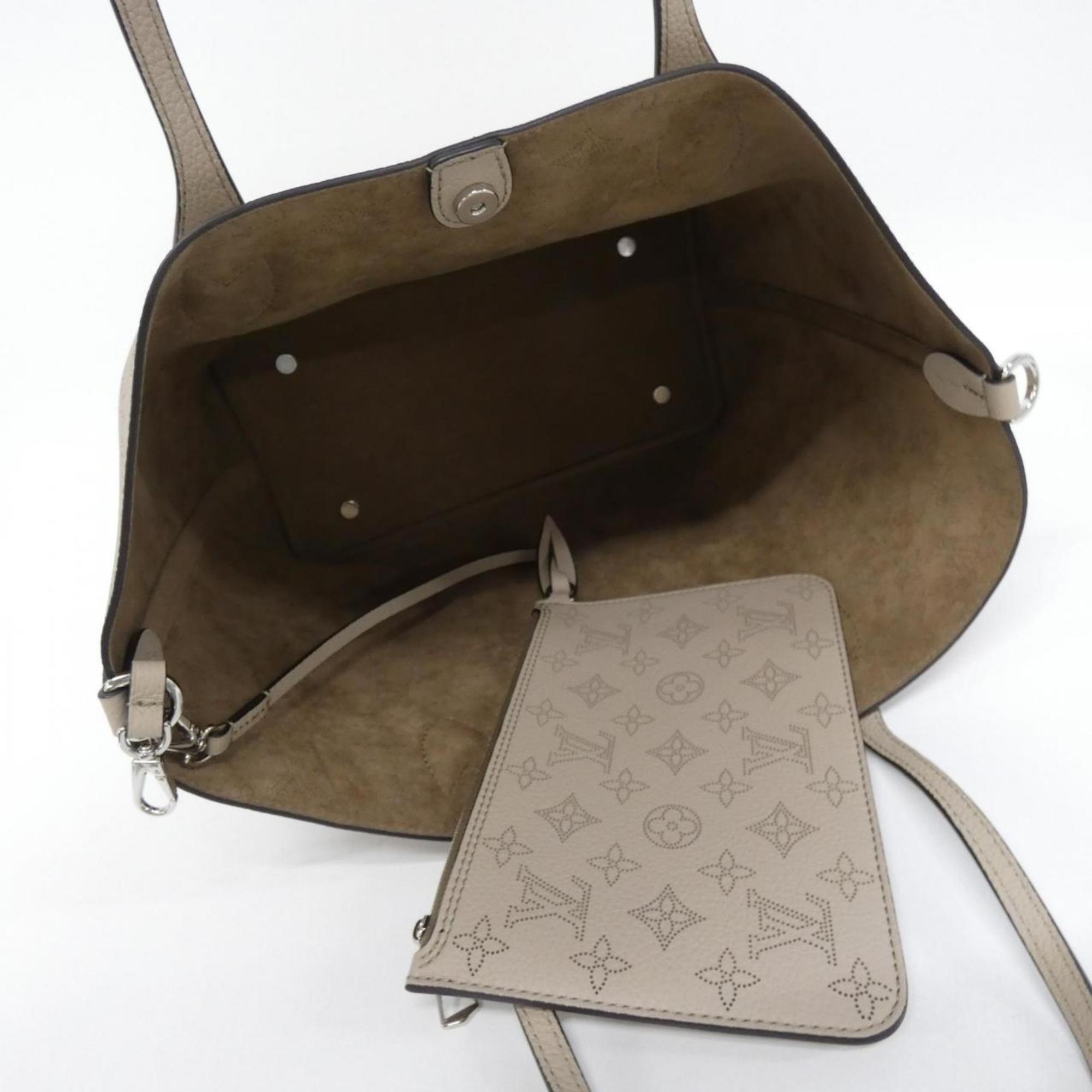 Louis Vuitton Galle Leather Handbag Pouch