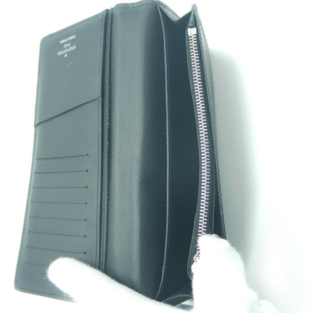 Louis Vuitton Noir Taiga Leather Long Wallet
