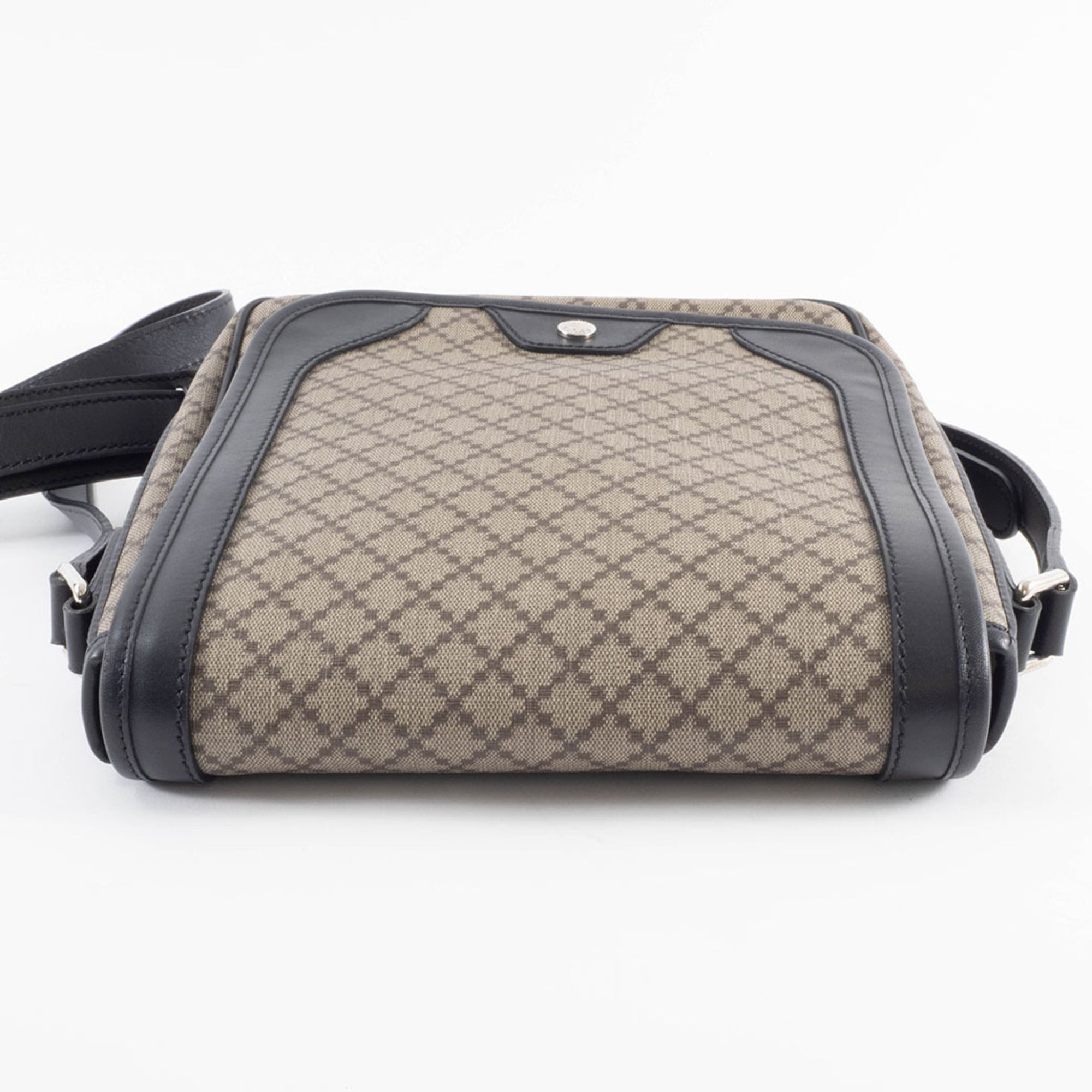Gucci Beige Black Pvc Leather Shoulder Bag (Pre-Owned)