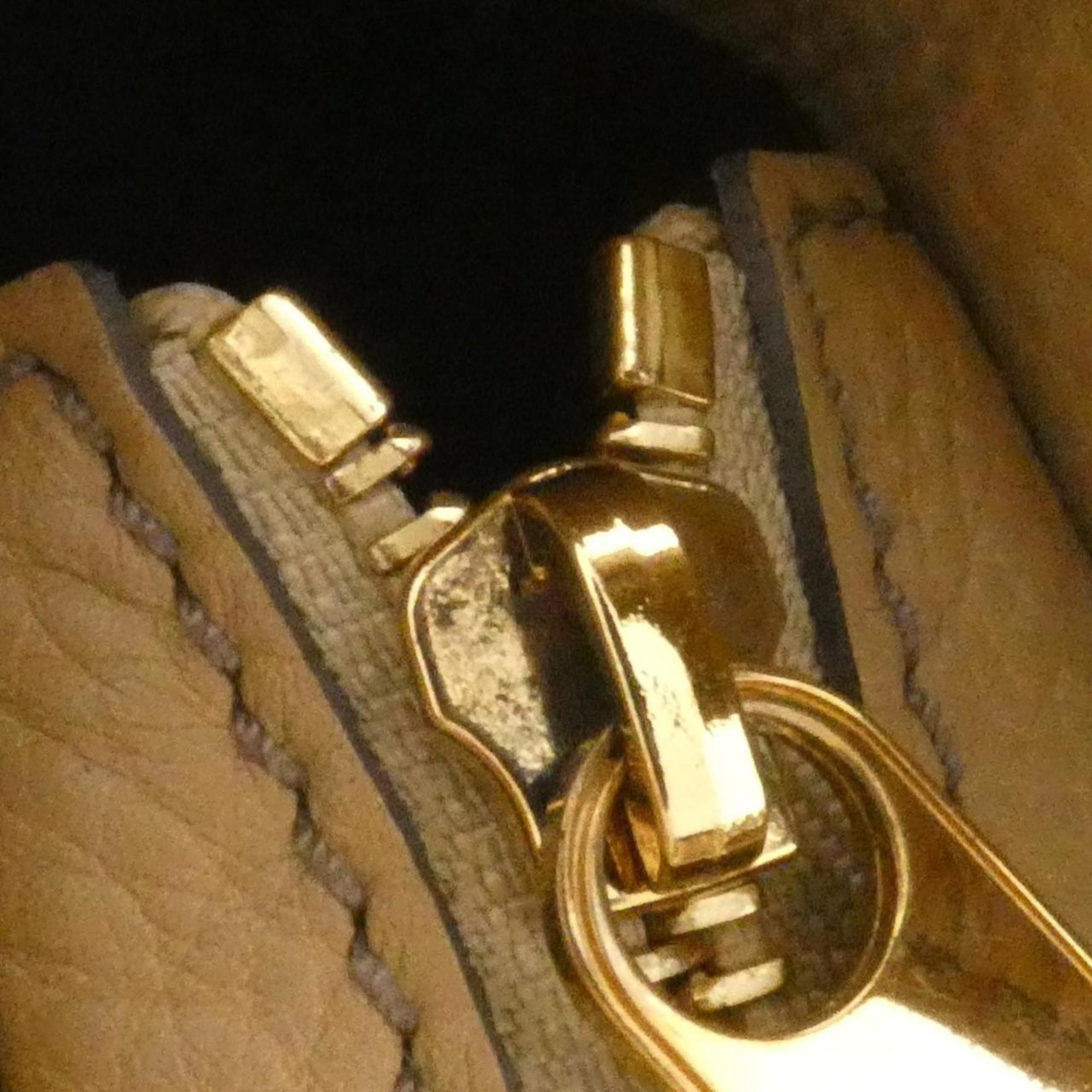Louis Vuitton Biscuit Leather Shoulder Bag