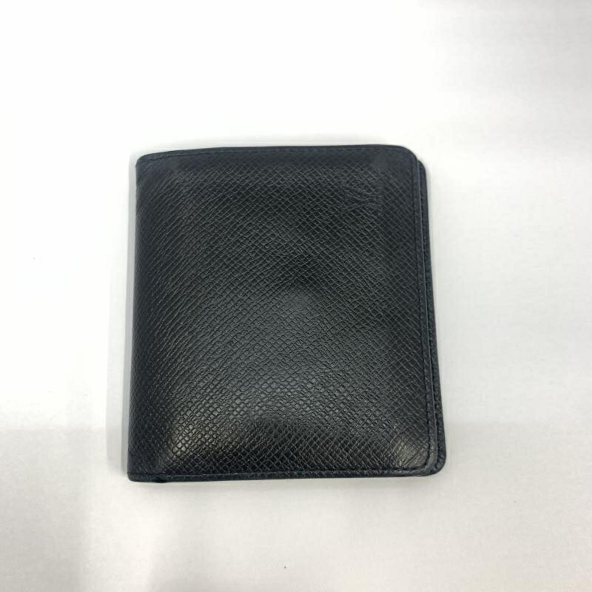 Louis Vuitton Taiga Taiga Leather Wallet