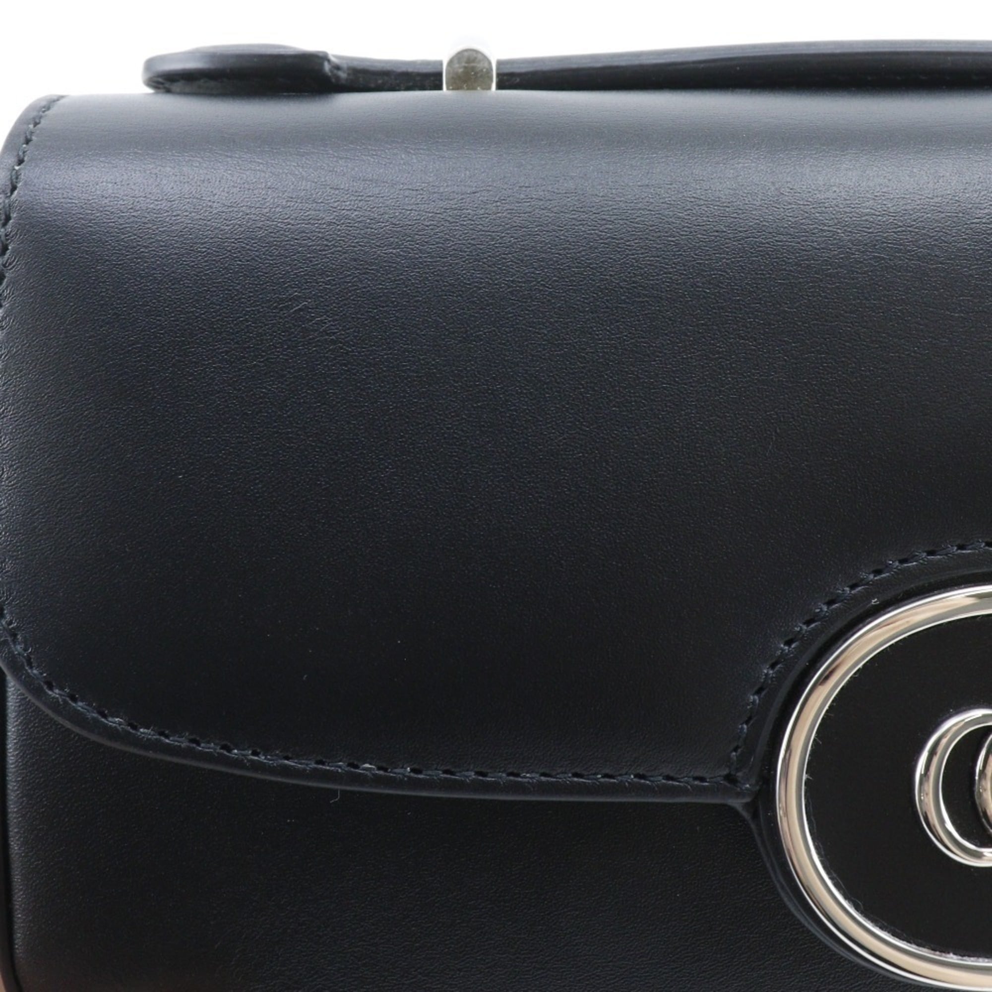 Gucci Black Leather Shoulder Bag (Pre-Owned)