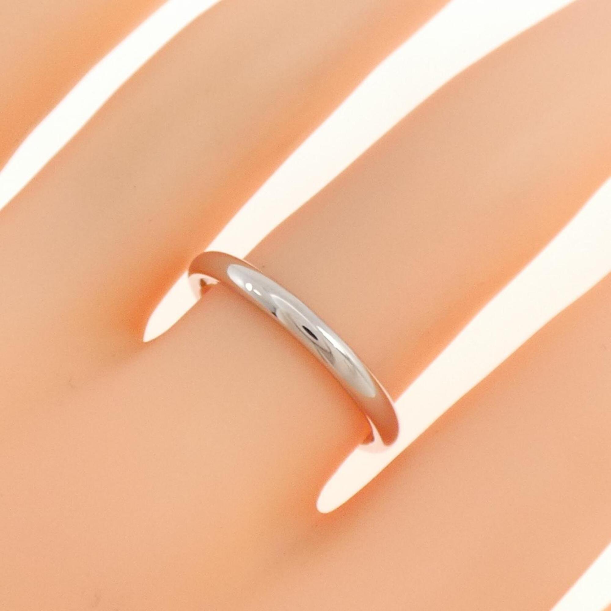 Chanel Platinum 950 Band Ring