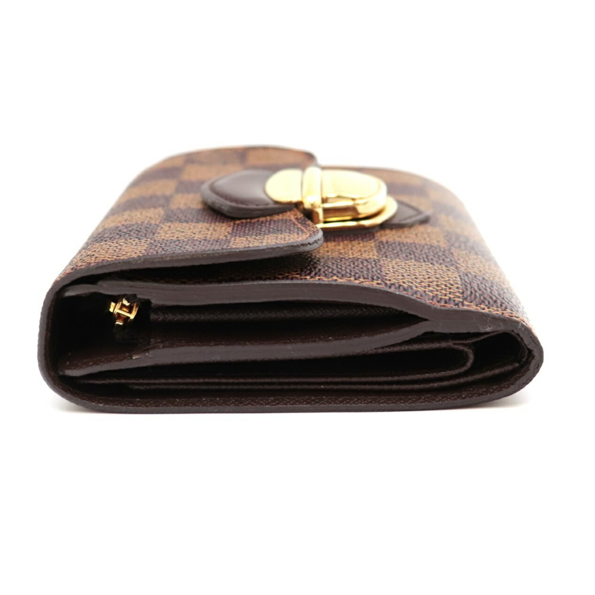 Louis Vuitton Damier Women's Damier Canvas Wallet (tri-fold) Br