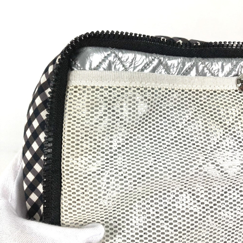 Chanel White Cloth Shoulder Bag