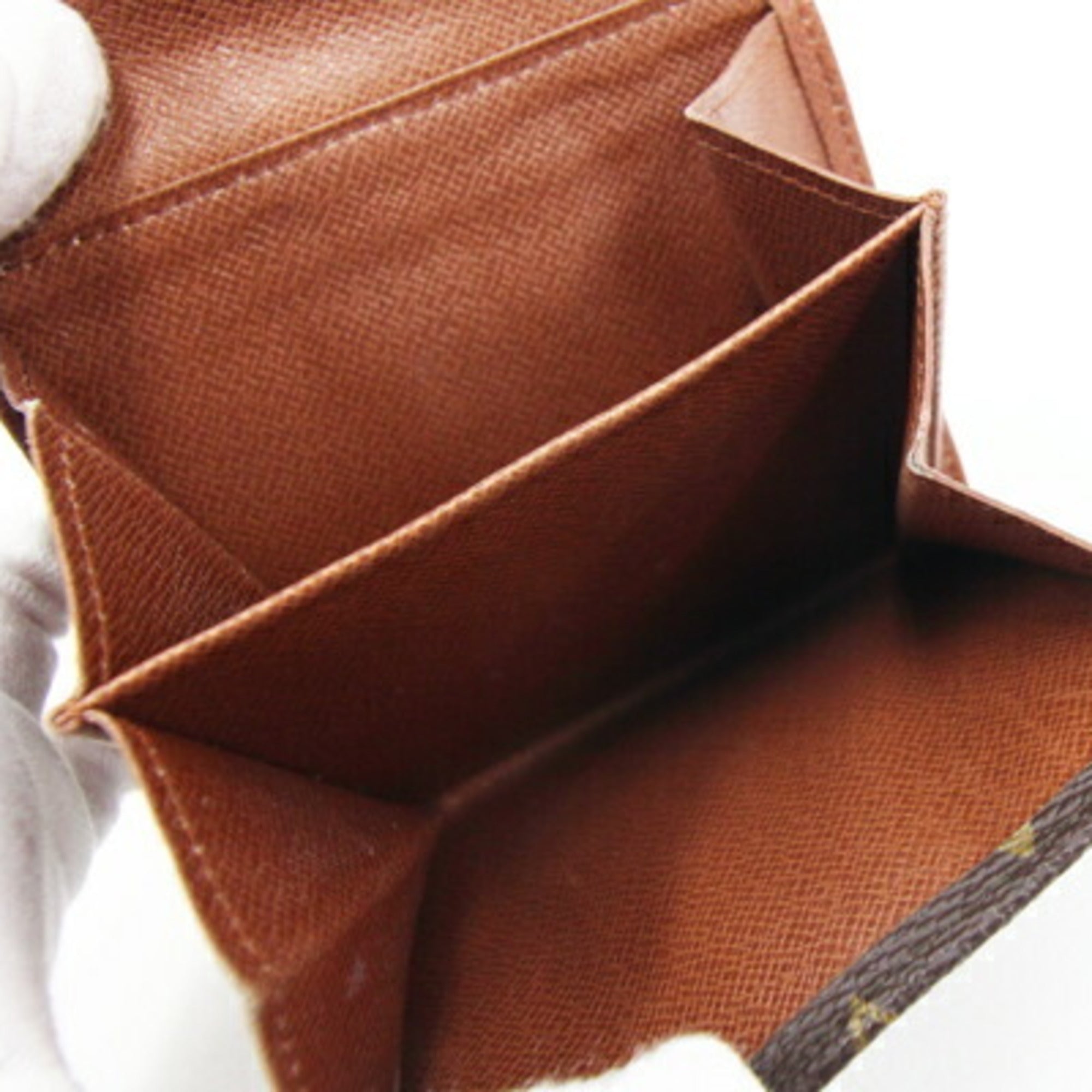 Louis Vuitton Wallet (Tri-Fold)