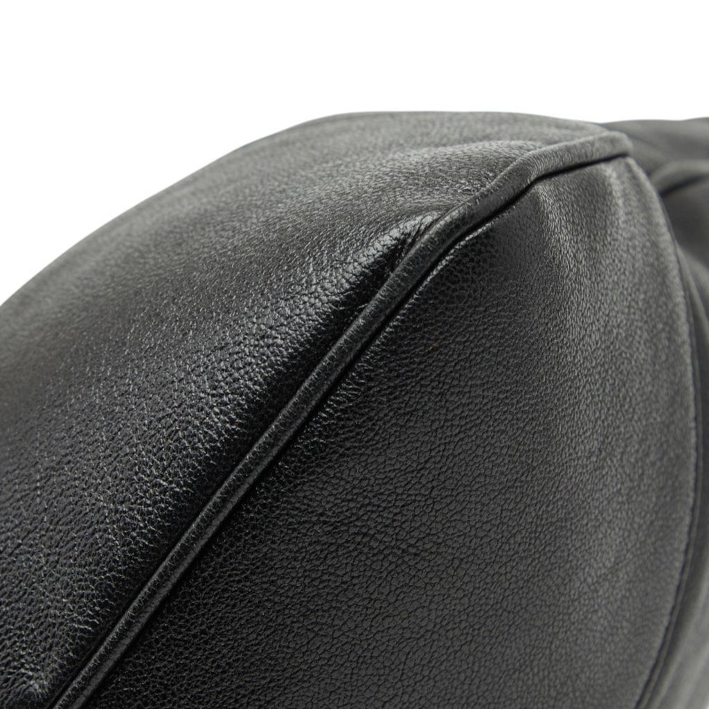 Gucci Black Leather Shoulder Bag (Pre-Owned)