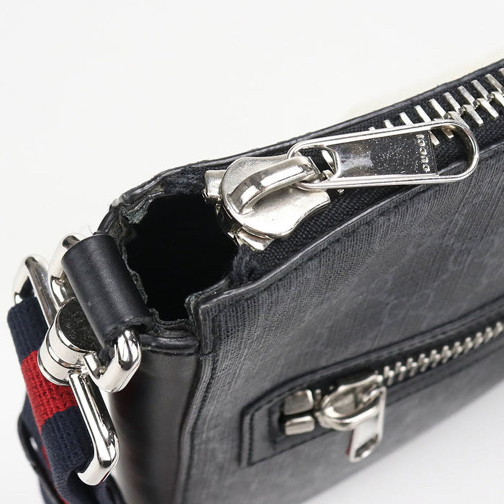 Gucci Black Pvc Shoulder Bag (Pre-Owned)