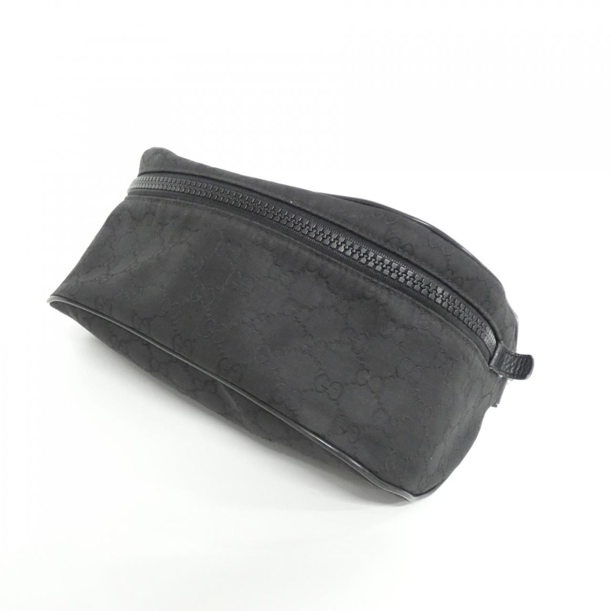 Gucci Black Nylon Shoulder Bag (Pre-Owned)