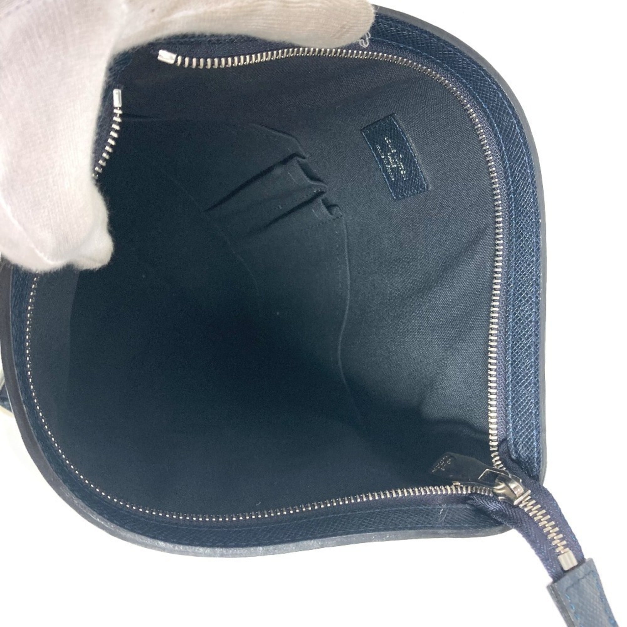 Louis Vuitton Boreal Navy Taiga Leather Shoulder Bag