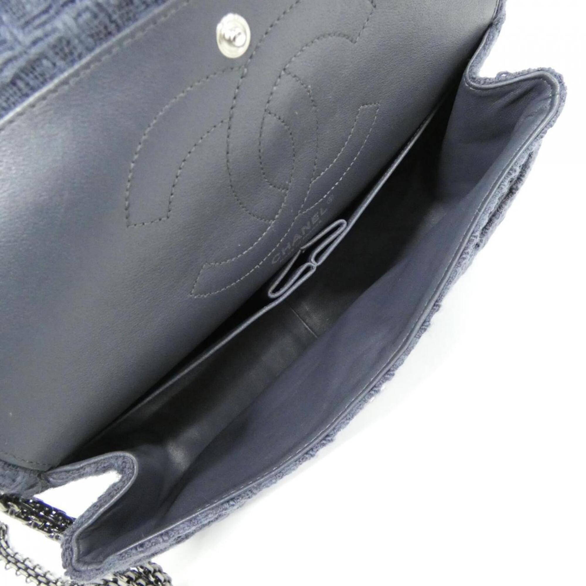 Chanel Gray Tweed Shoulder Bag