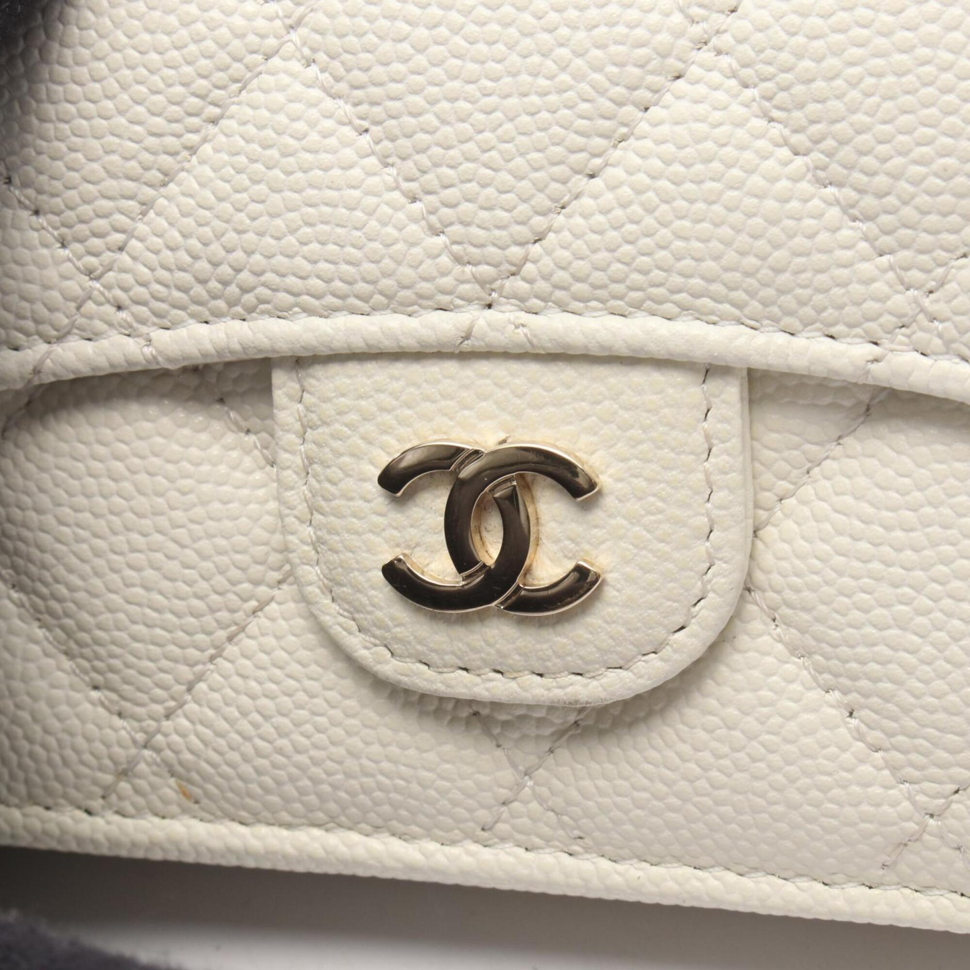 Chanel White Grained Calfskin Wallet (Tri-Fold)