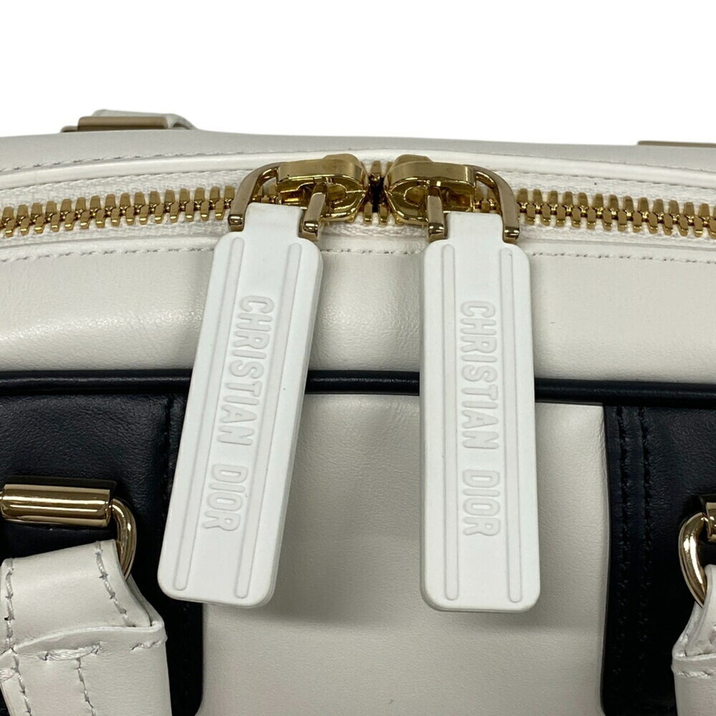 Christian Dior Navy White Leather Handbag (Pre-Owned)