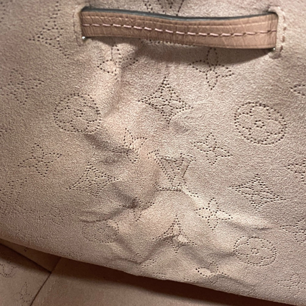 Louis Vuitton Mahina Pink Leather Handbag