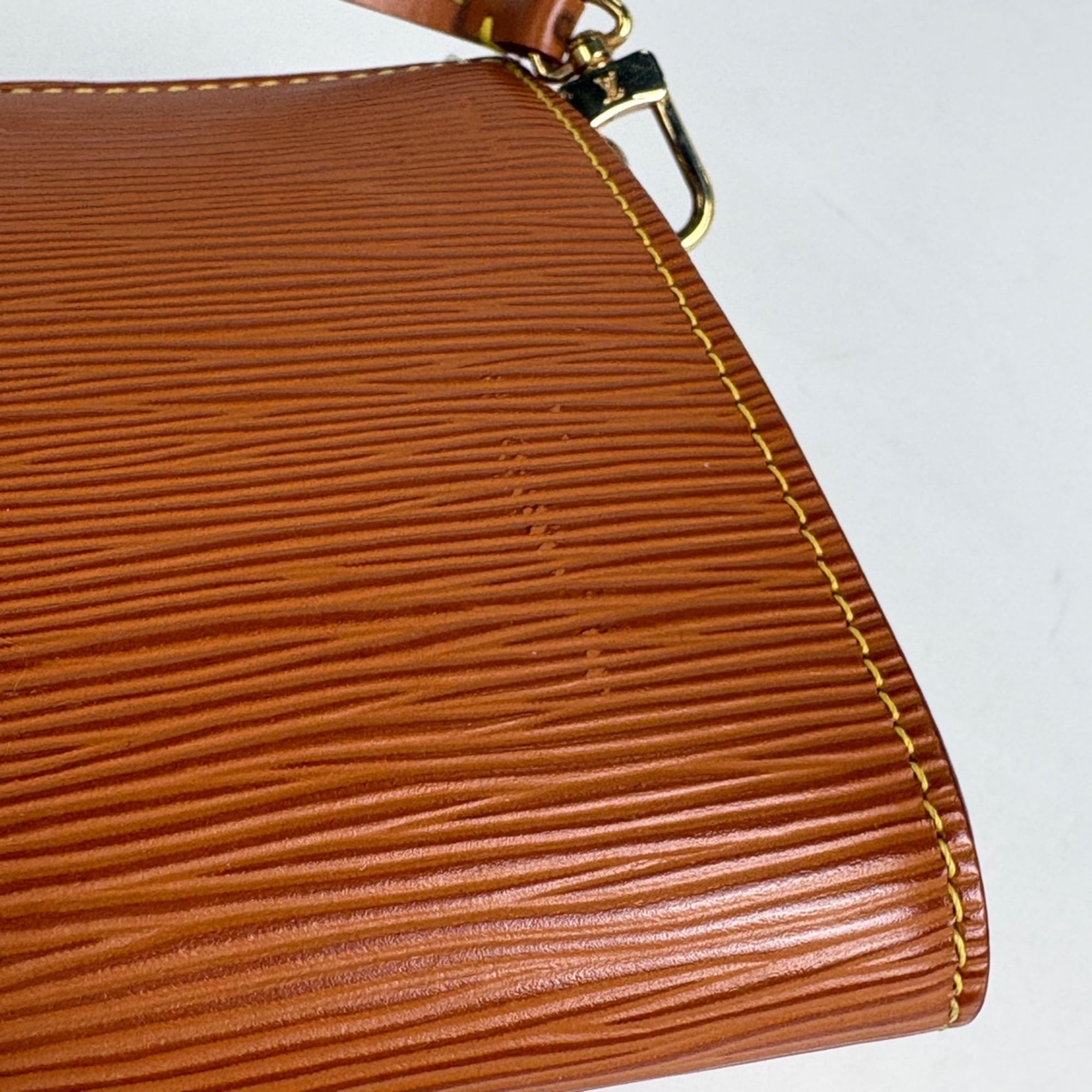 Louis Vuitton Brown Epi Leather Pochette Pouch