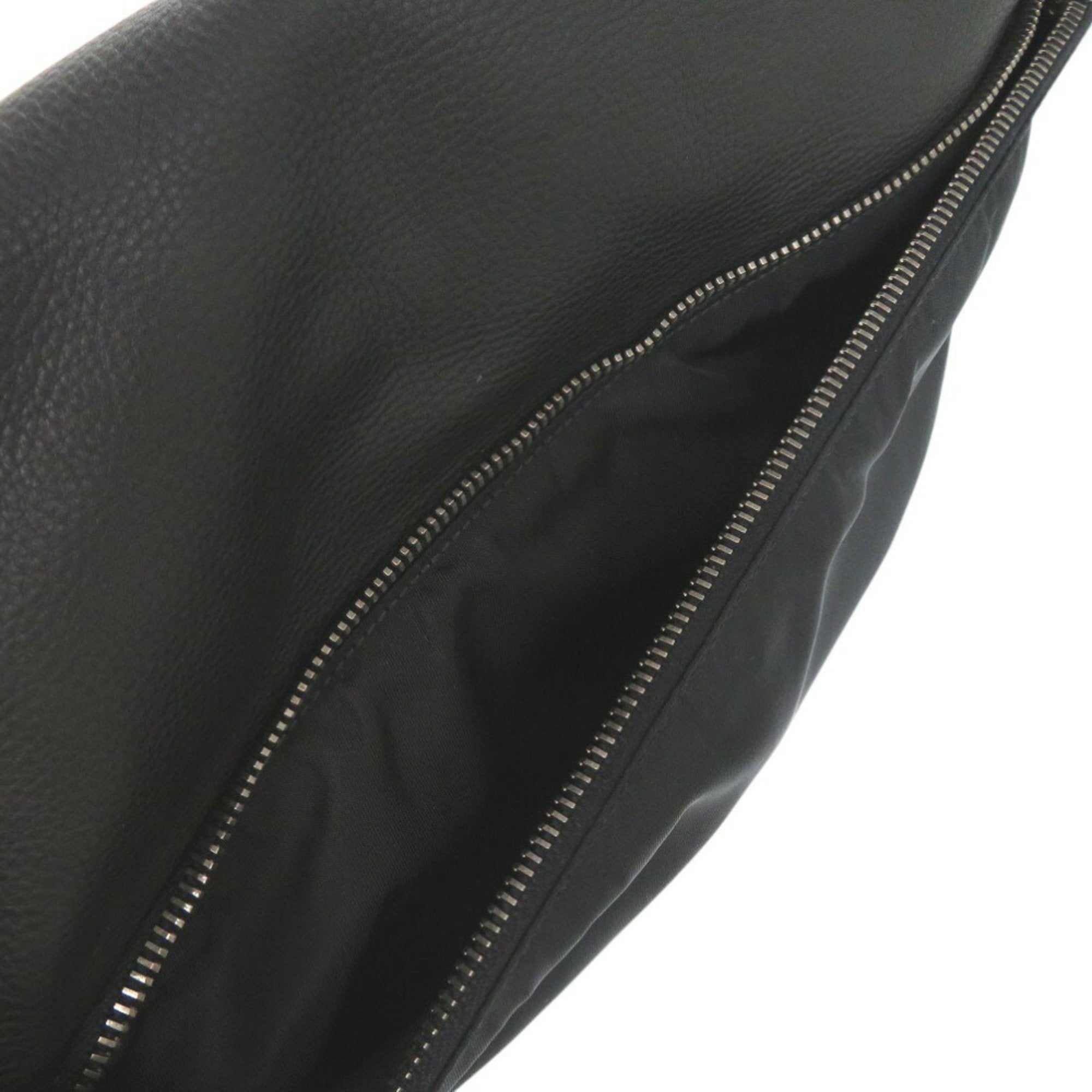 Prada Nero Leather Nylon Messenger Bag Shoulder Bag