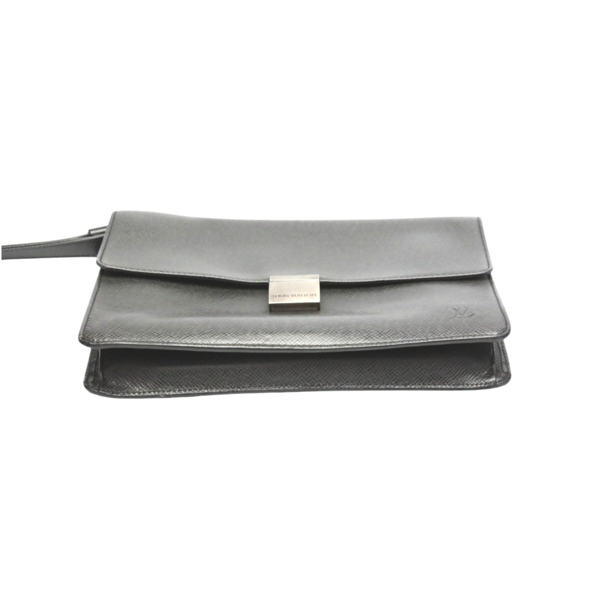 Louis Vuitton Taiga Black Taiga Leather Clutch Bag