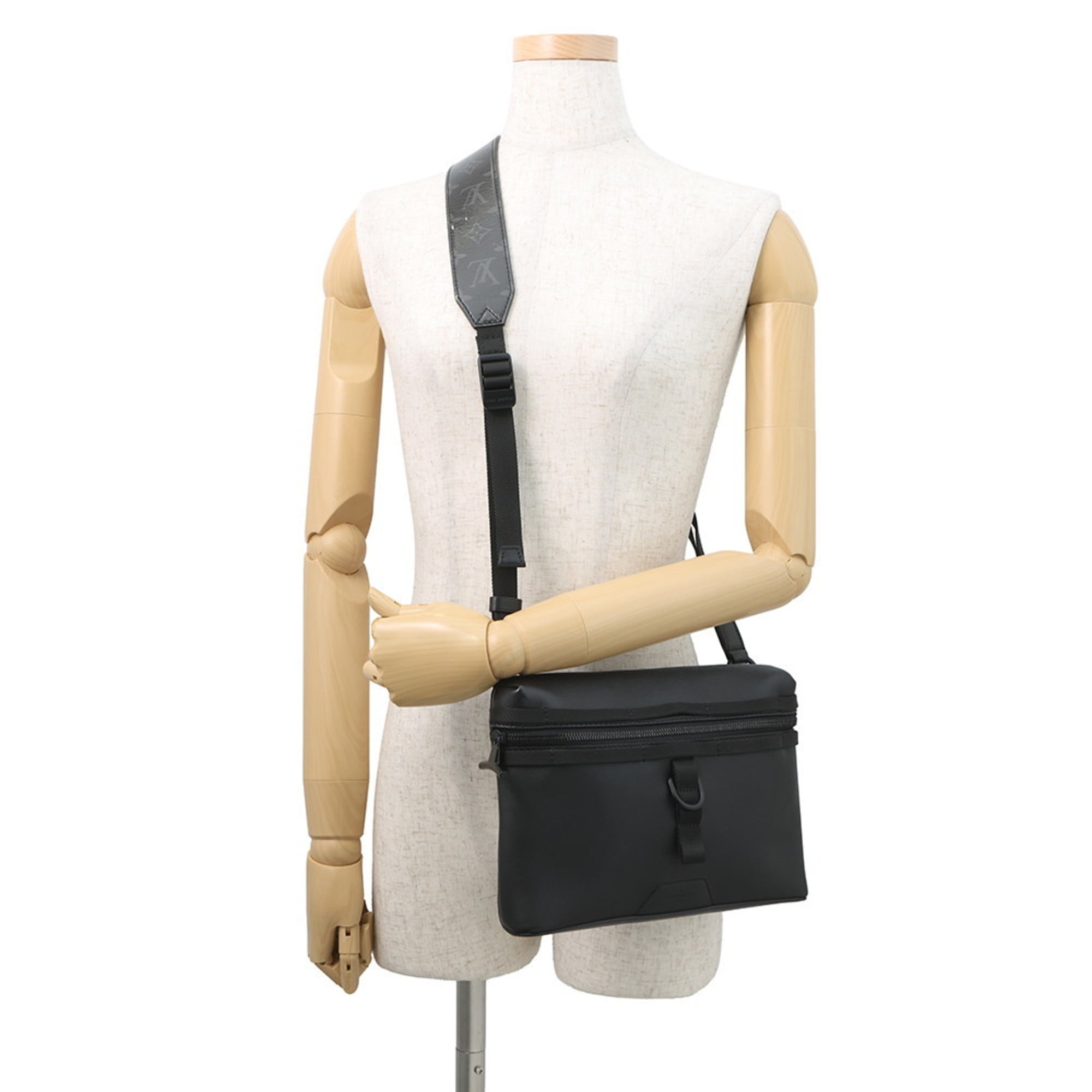 Louis Vuitton Black Noir Leather Messenger Bag Shoulder Bag